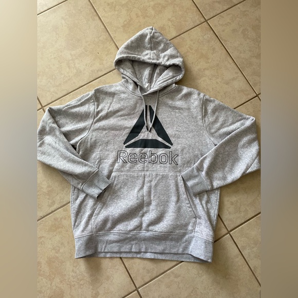 Large Reebok Logo Hoodie Fleece Lined Gray Black Pullover  Kangaroo Pockets L - Picture 1 of 4